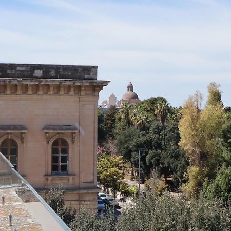 The Golden Hour, Luxury Apartment With A Panoramic View Lecce Luaran gambar