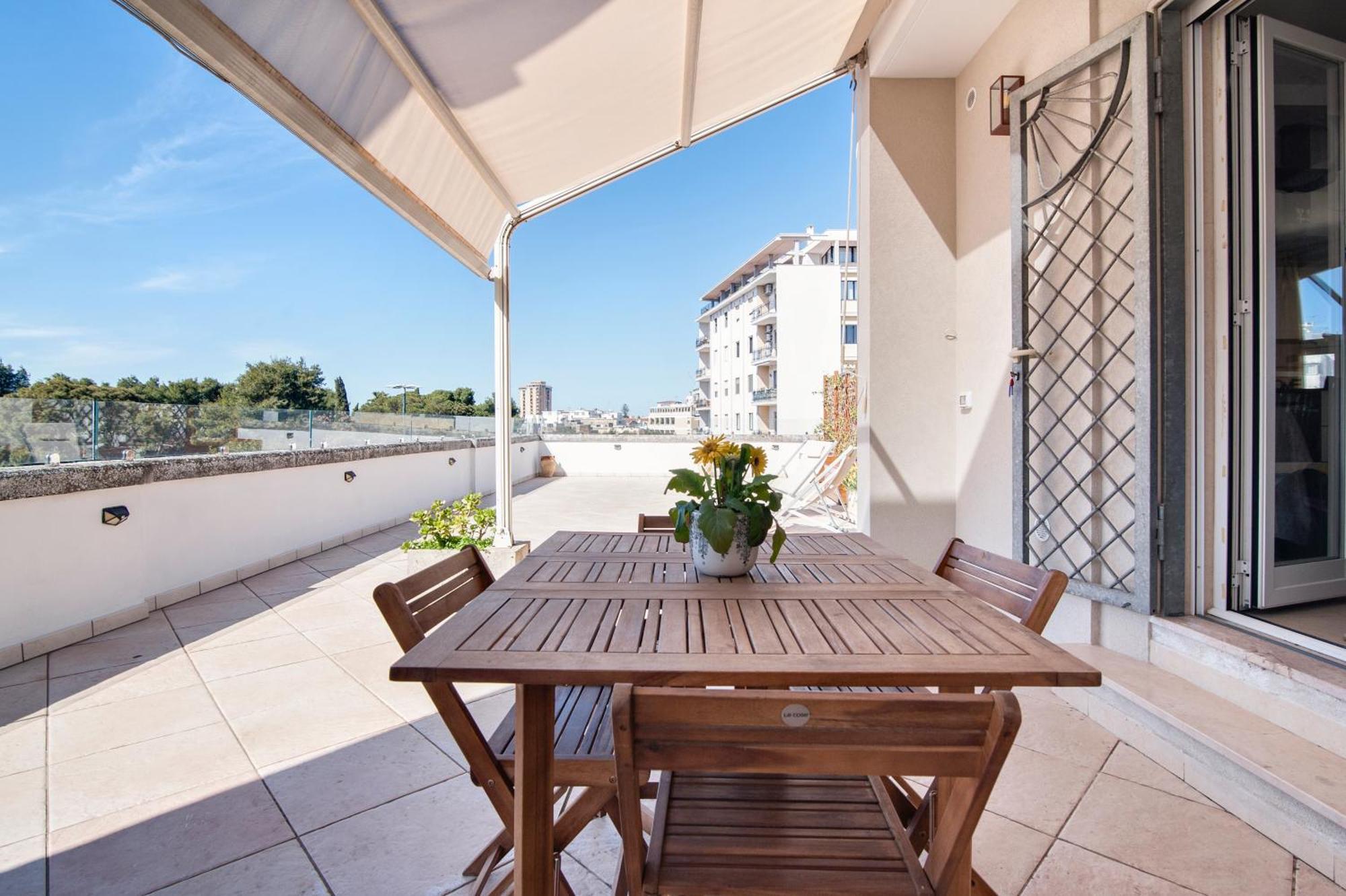 The Golden Hour, Luxury Apartment With A Panoramic View Lecce Luaran gambar